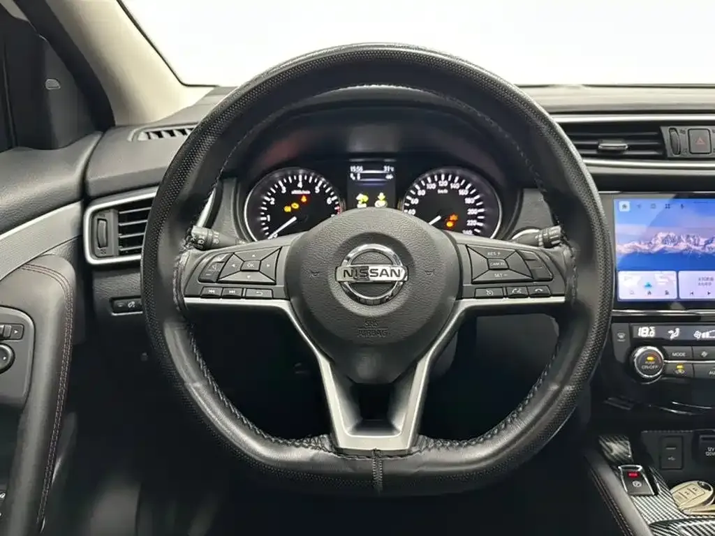 Nissan Qashqai — фото 6