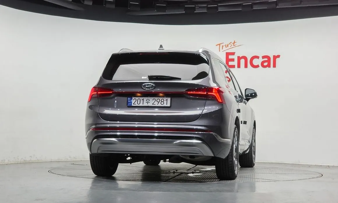 Hyundai Santafe — фото 5
