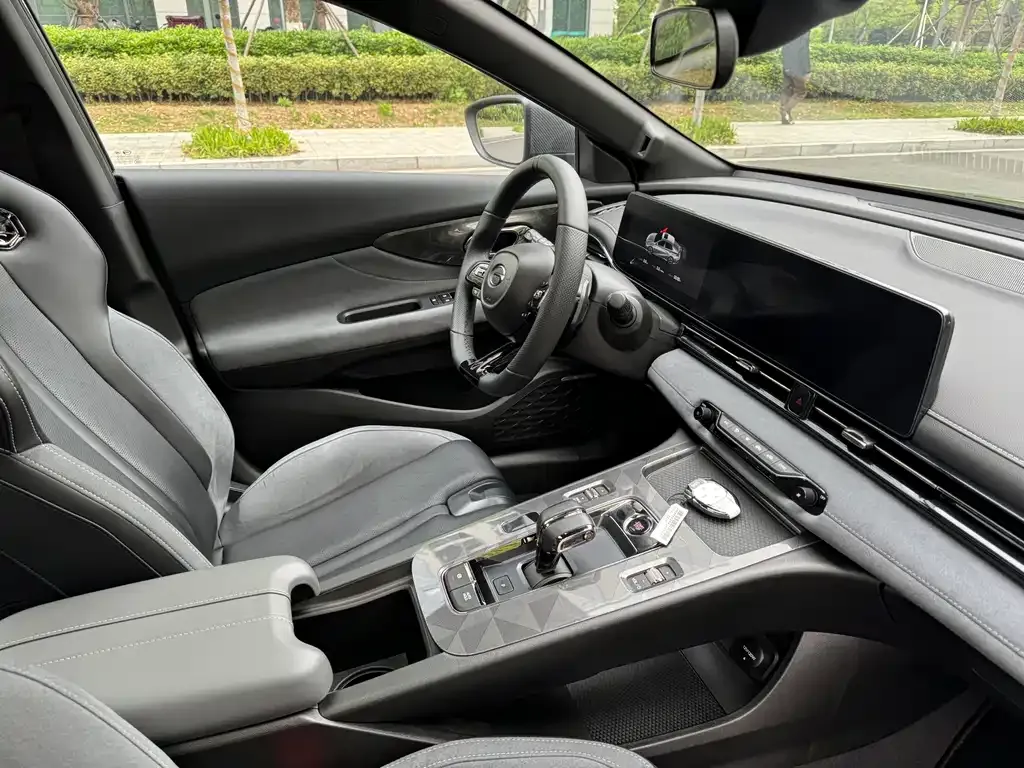GAC Motor Shadow Leopard — фото 6