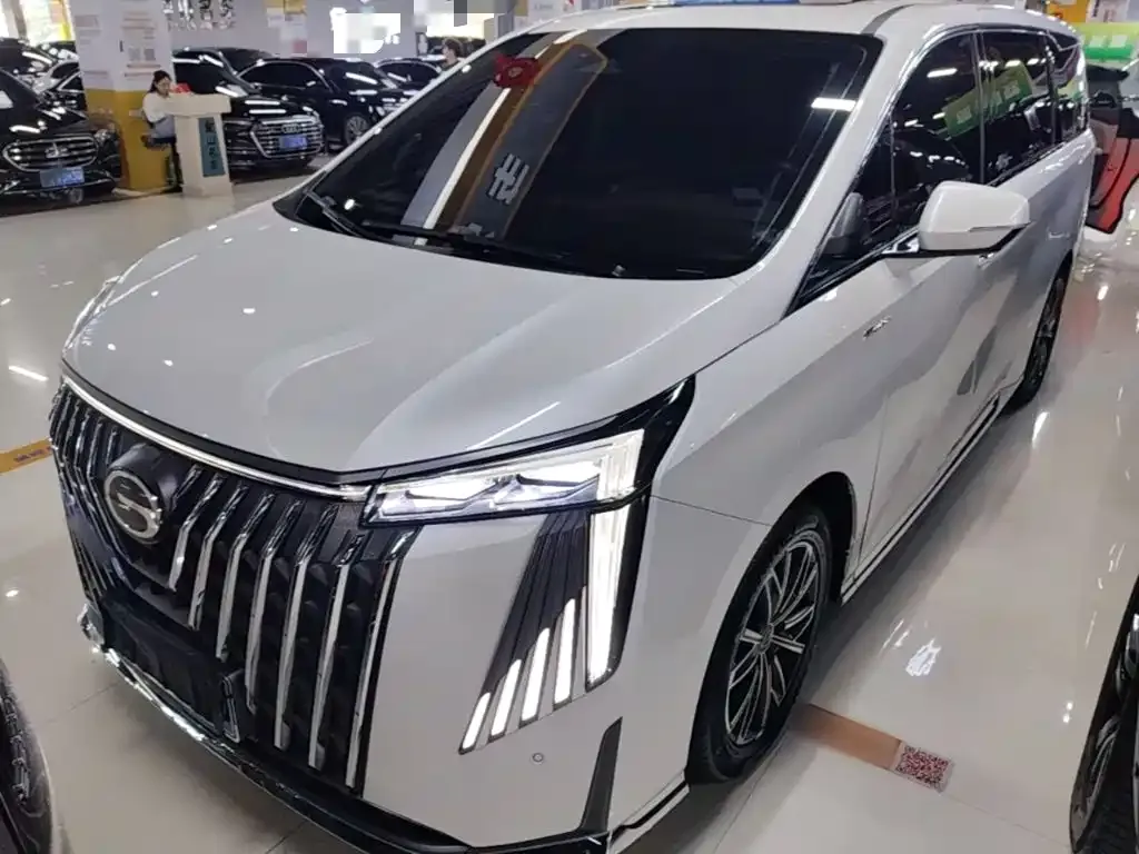 GAC Motor Trumpchi M8 — фото 9