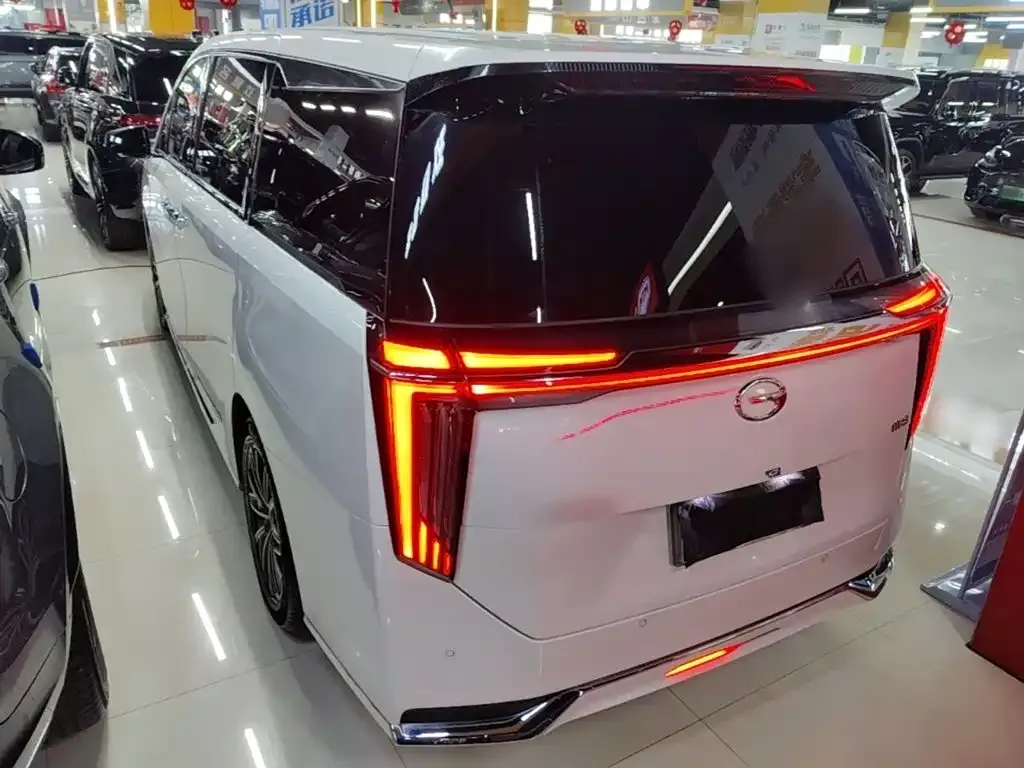 GAC Motor Trumpchi M8 — фото 6