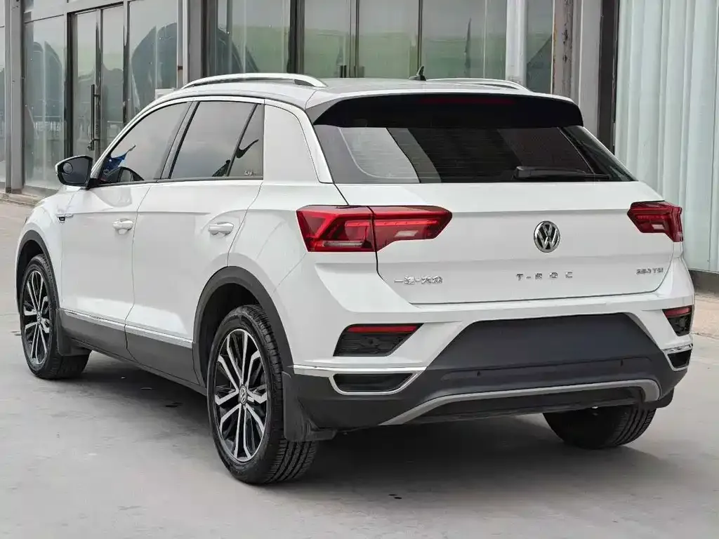 Volkswagen T-Roc — фото 3