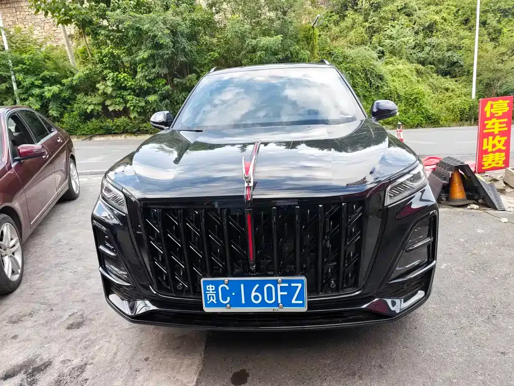 Hongqi HS5 — фото 10