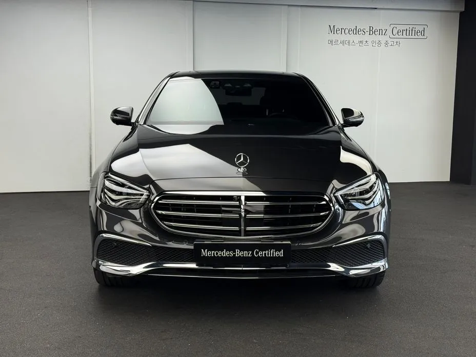 Mercedes-Benz E-Class — фото 4