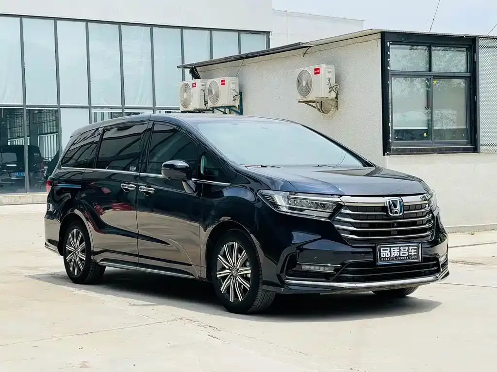 Honda Odyssey — фото 2