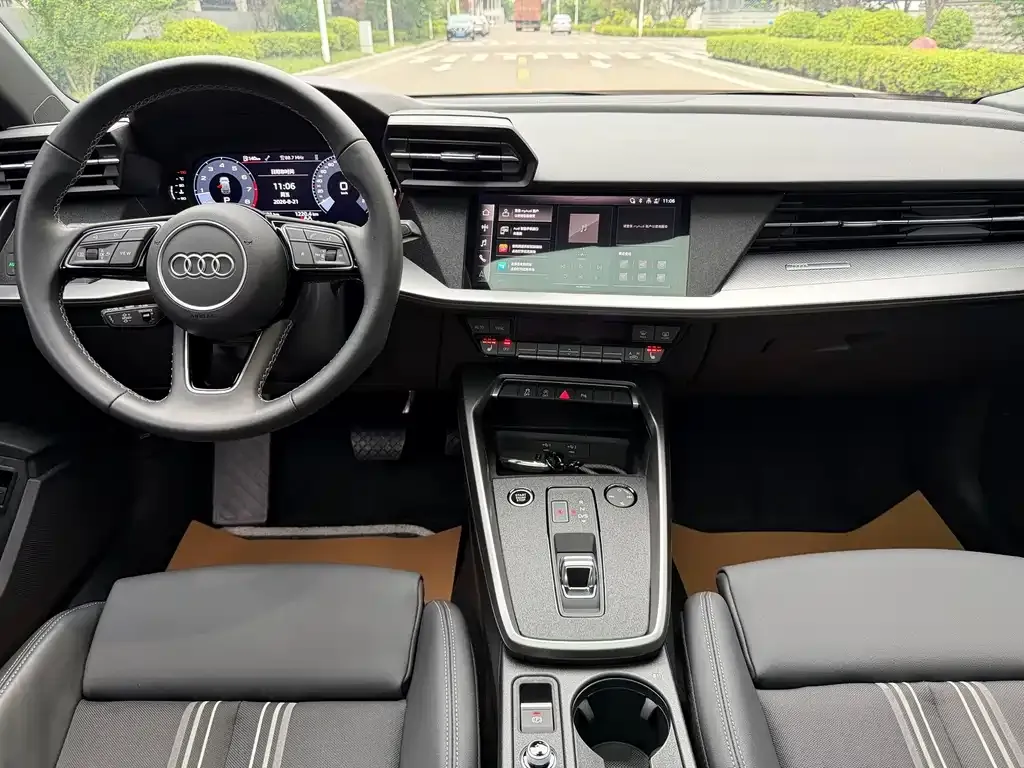 Audi A3 — фото 8