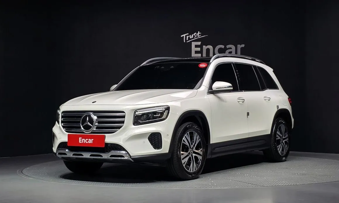 Mercedes-Benz GLB-Class — фото 1