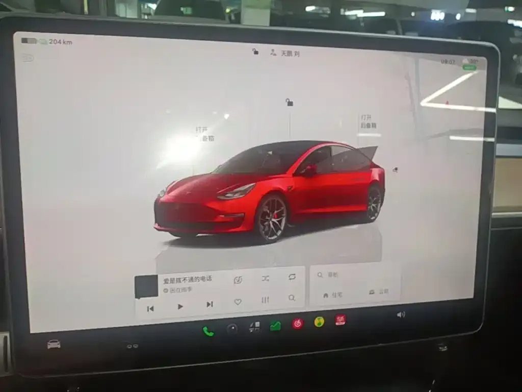 Tesla Model 3 — фото 3