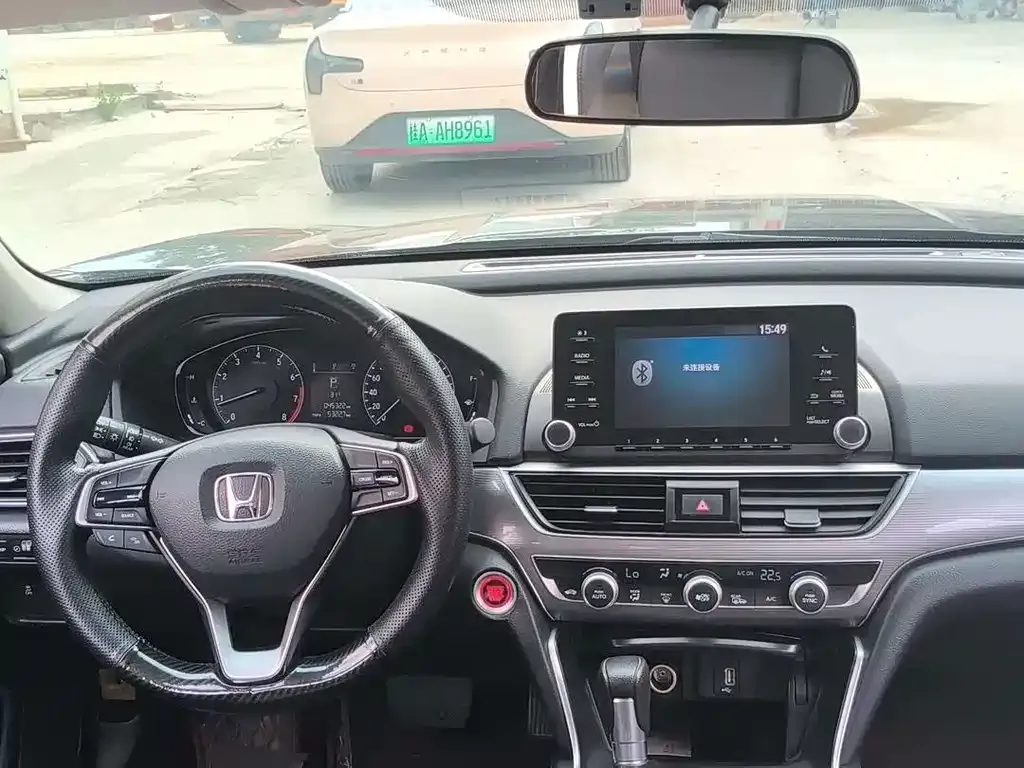 Honda Accord — фото 3