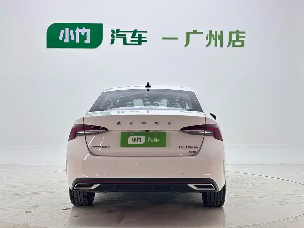 Skoda Octavia — фото 4