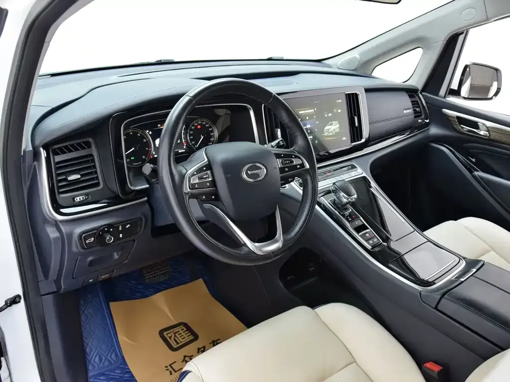GAC Motor Trumpchi M8 — фото 9