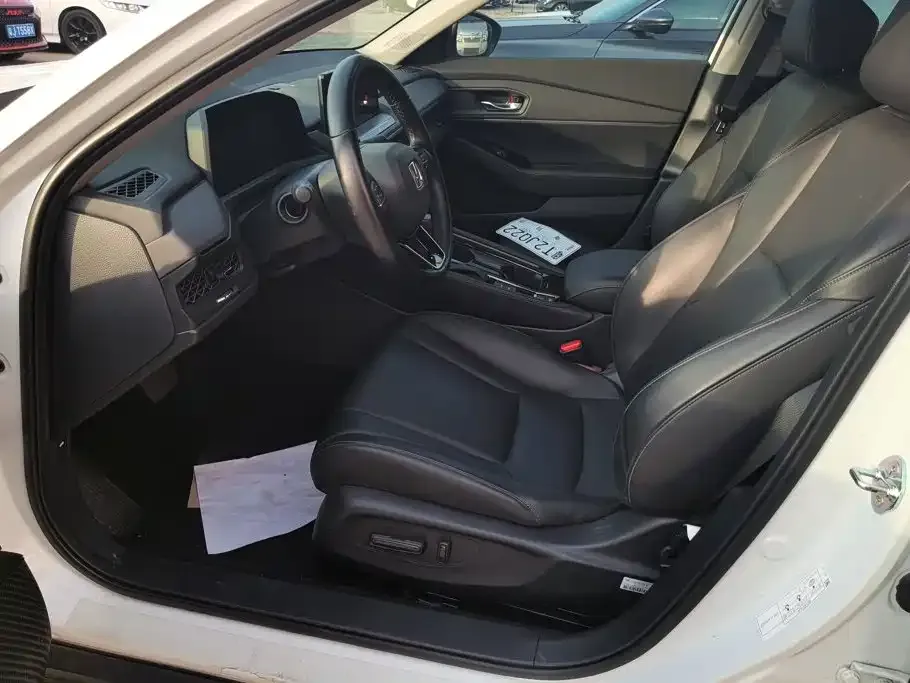Honda Accord — фото 4