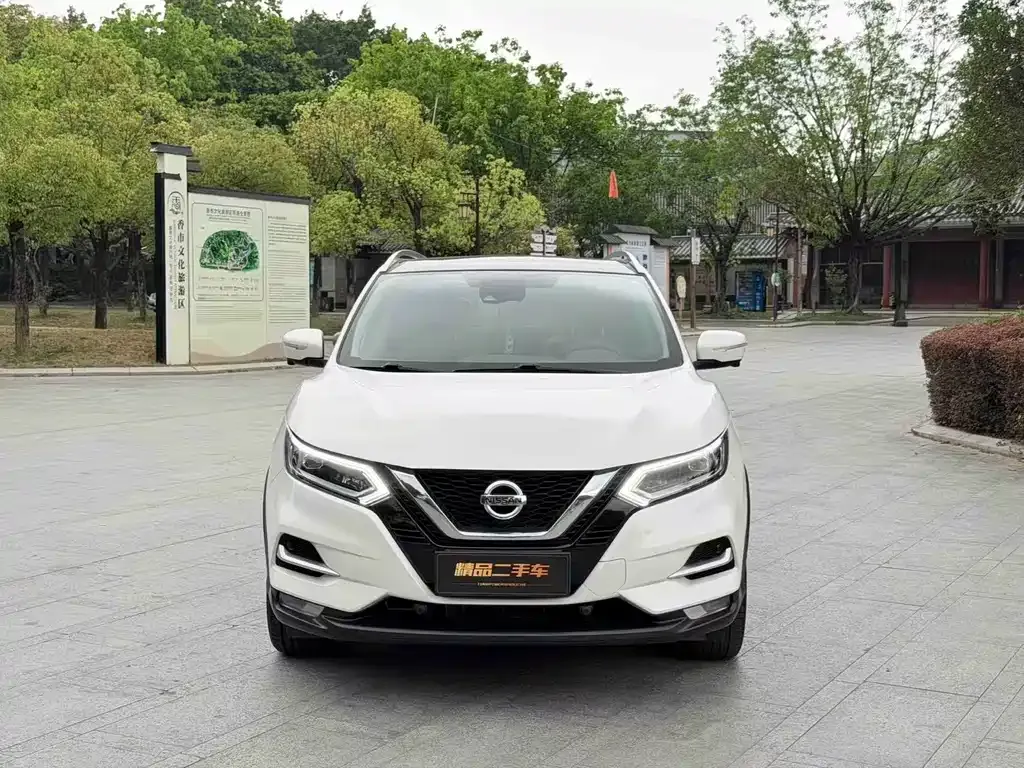 Nissan Qashqai — фото 6