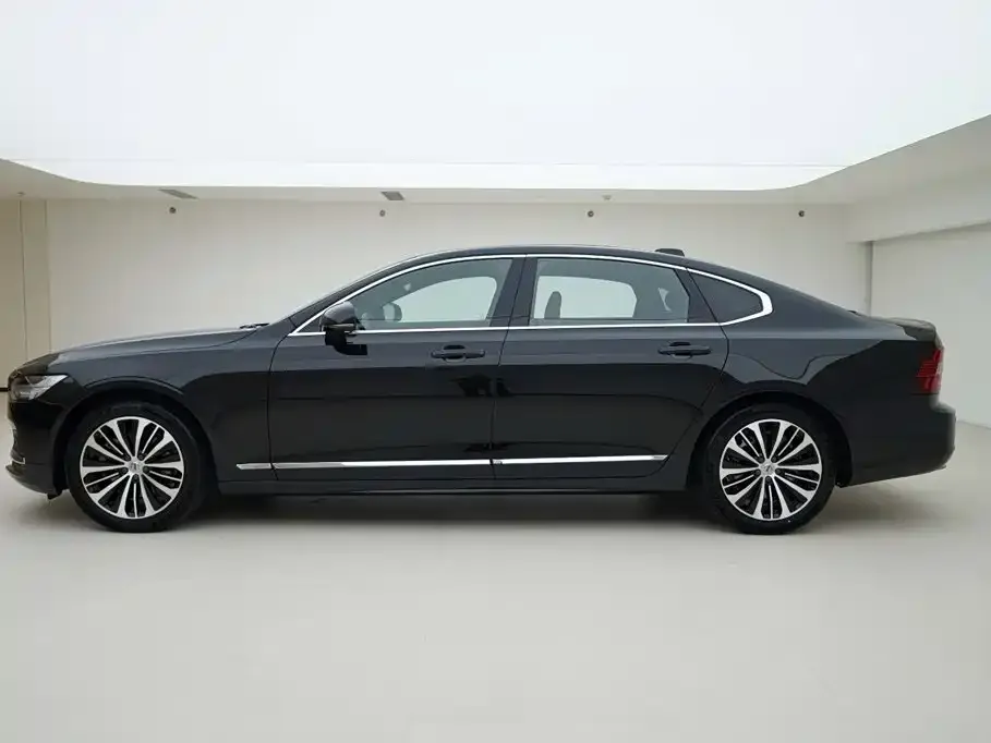Volvo S90 — фото 3