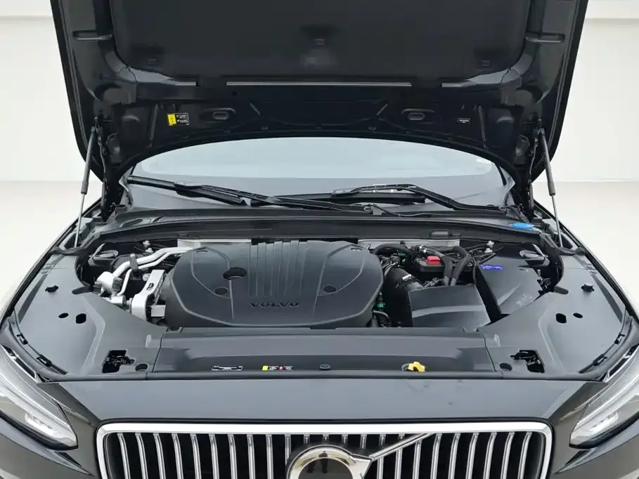 Volvo S90 — фото 6