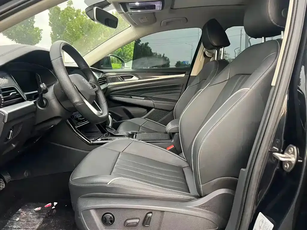 Volkswagen Passat — фото 3