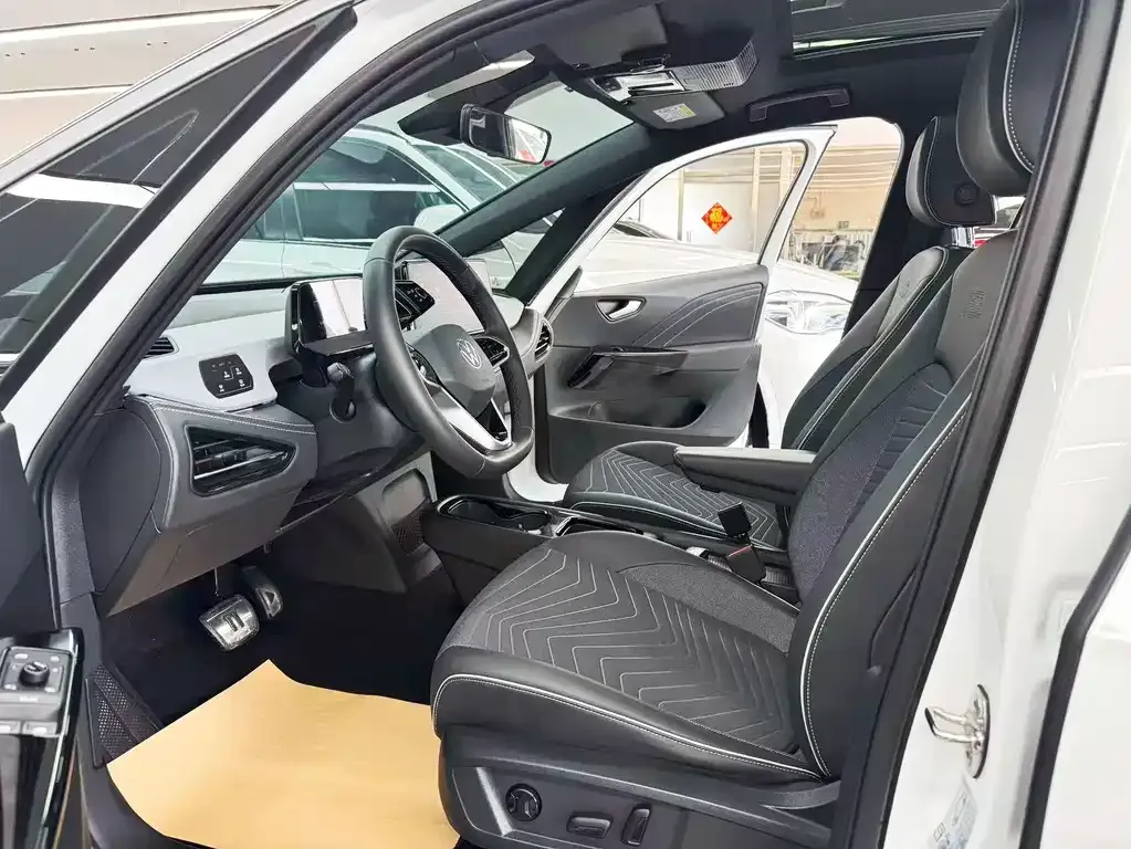 Volkswagen ID.3 — фото 9