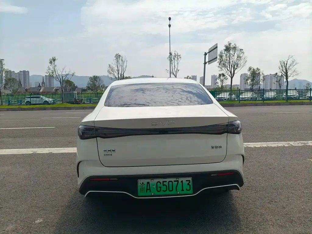 BYD Seal 06 — фото 10