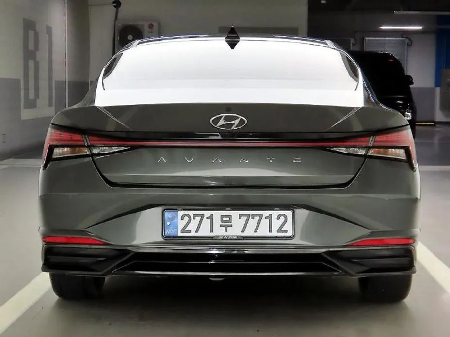 Hyundai AVANTE — фото 9
