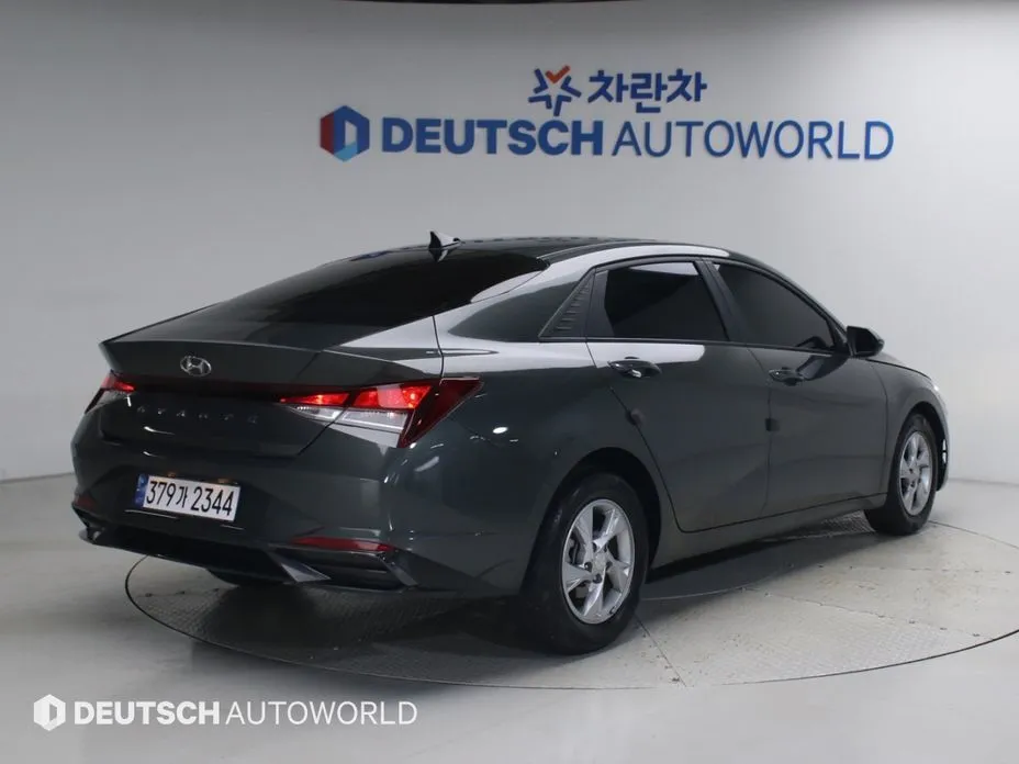 Hyundai AVANTE — фото 5