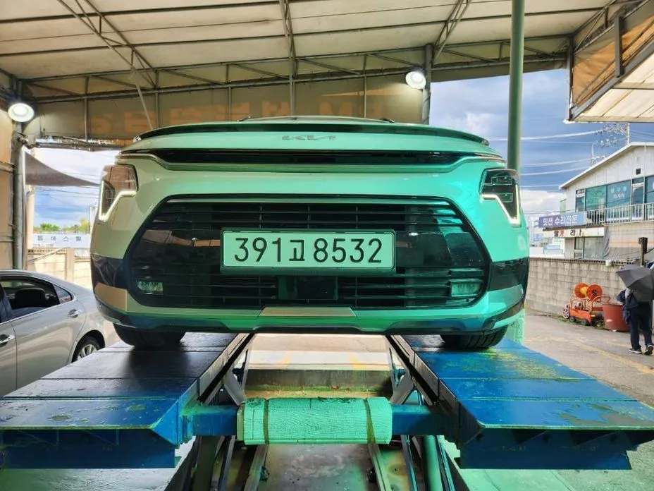 Kia Niro — фото 1