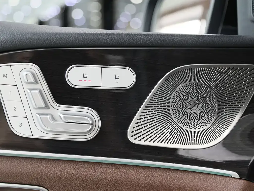 Mercedes-Benz GLE (Import) — фото 8