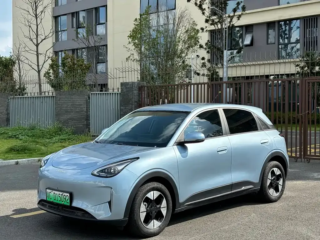 Geely Starburst — фото 1
