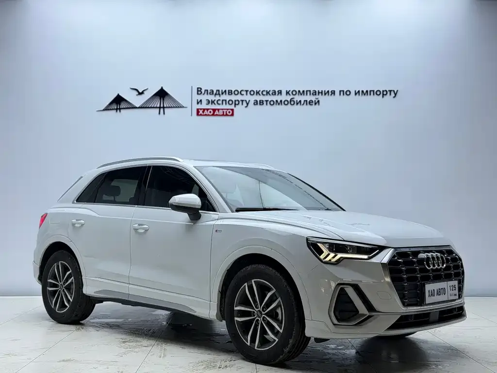 Audi Q3 — фото 3