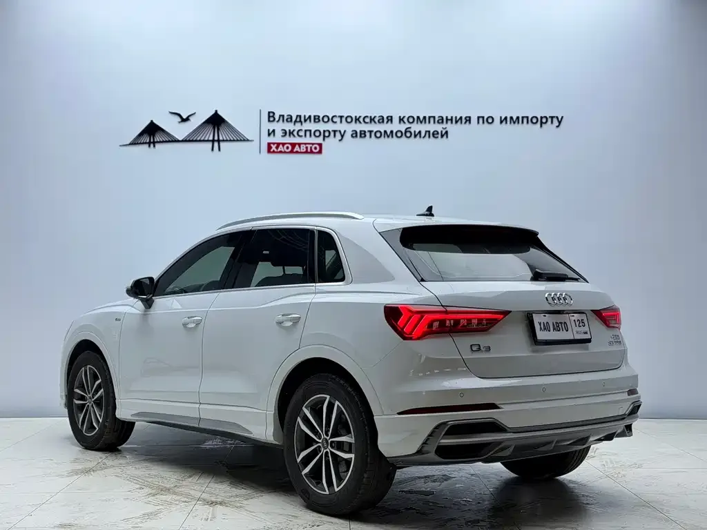 Audi Q3 — фото 2