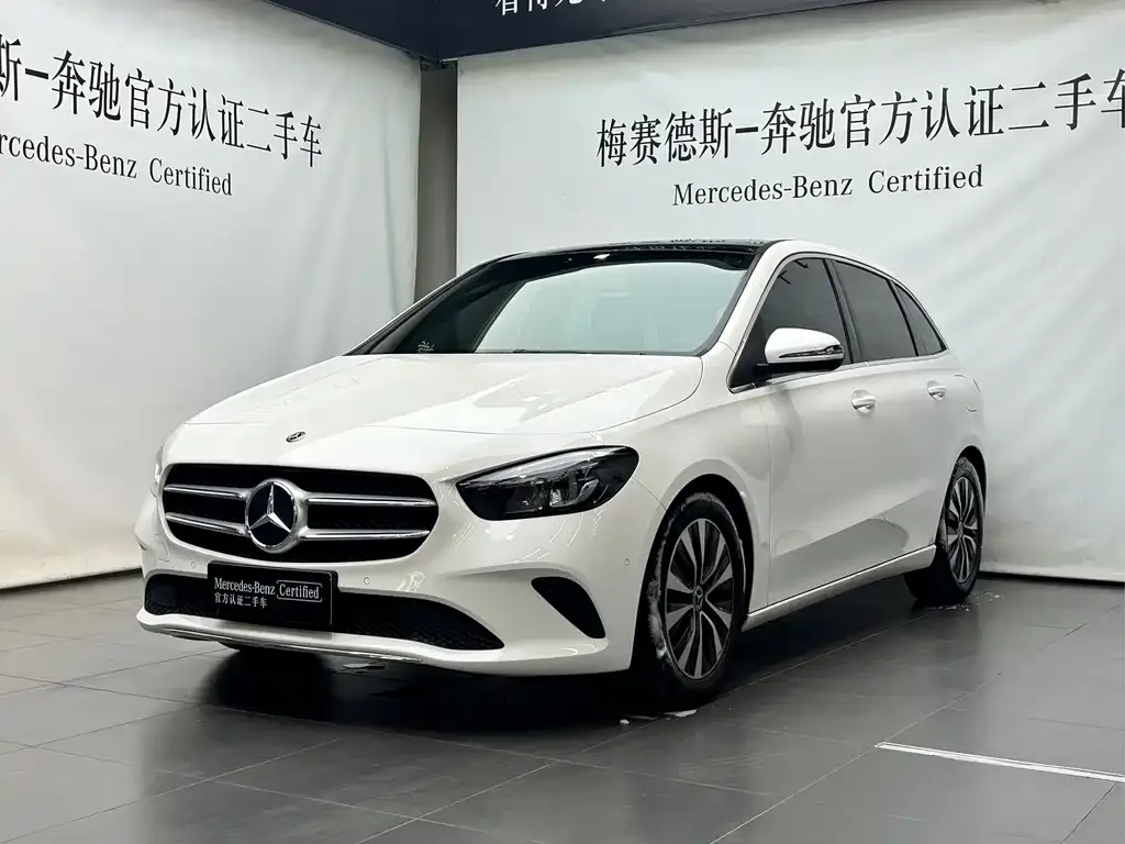 Mercedes-Benz B-Class — фото 1