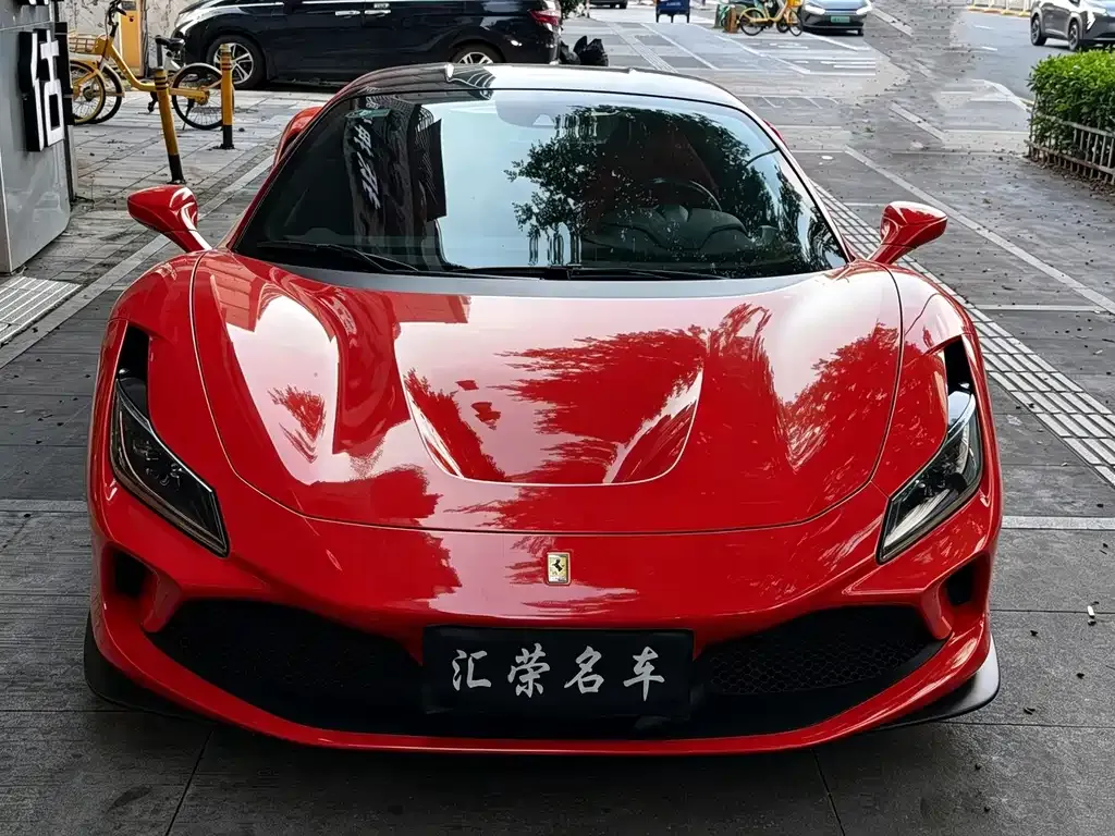 Ferrari F8 — фото 9