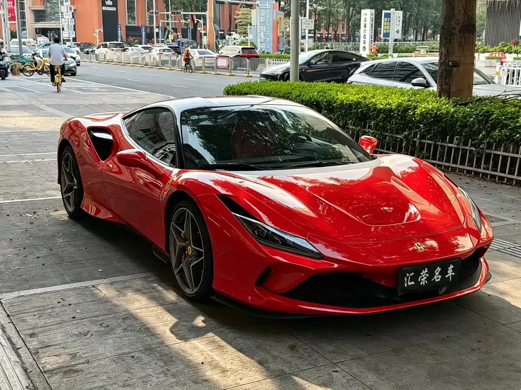 Ferrari F8 — фото 6