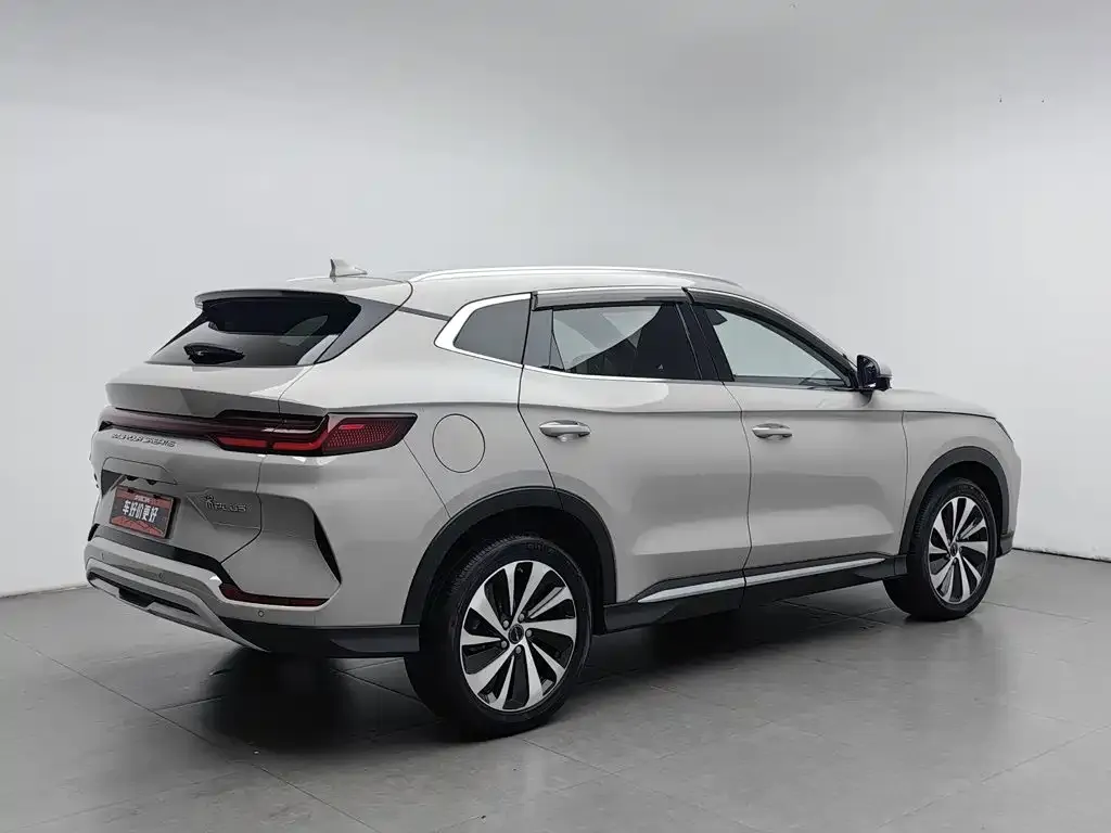 BYD PLUS New Energy — фото 3