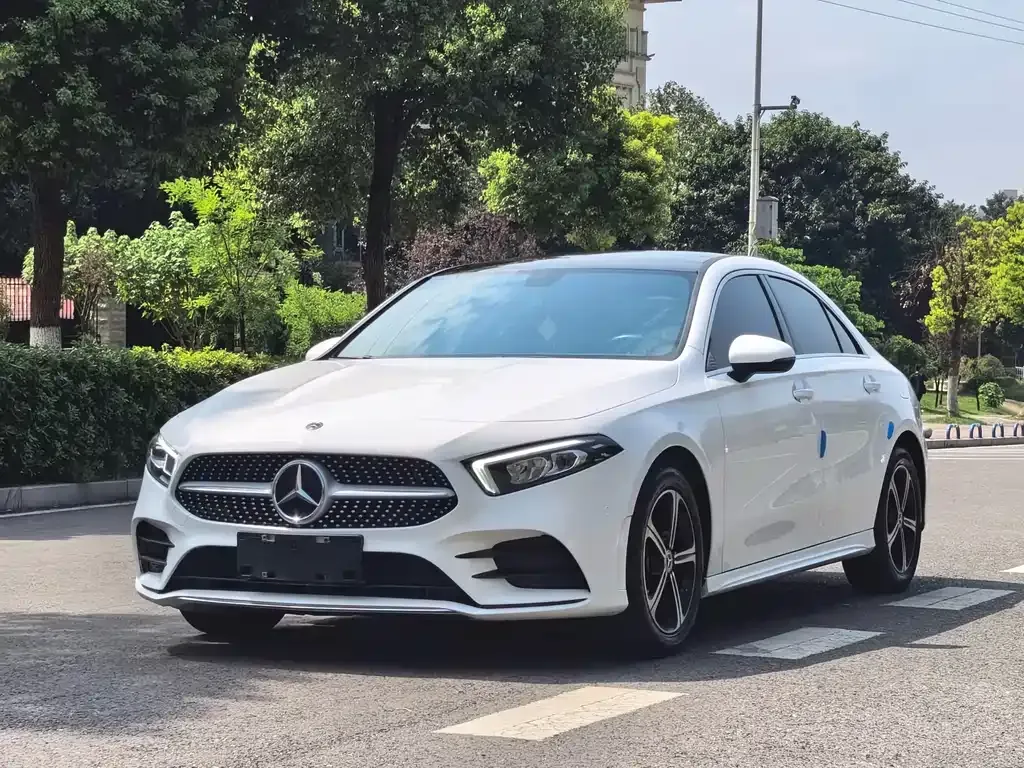 Mercedes-Benz A-Class — фото 1