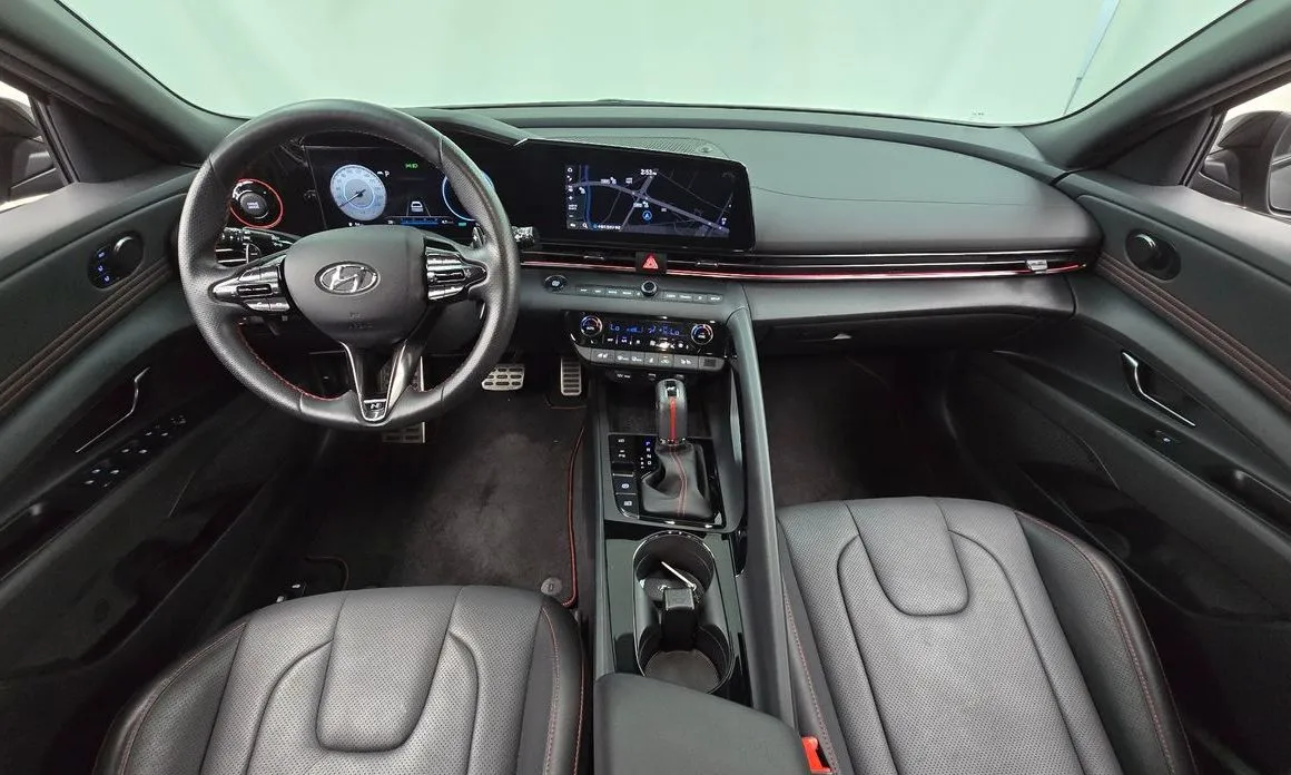 Hyundai AVANTE — фото 8