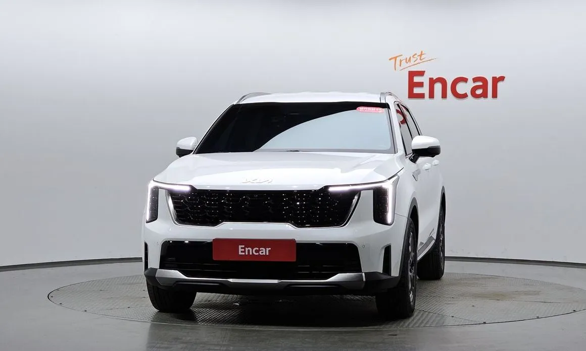 Kia Sorento — фото 6