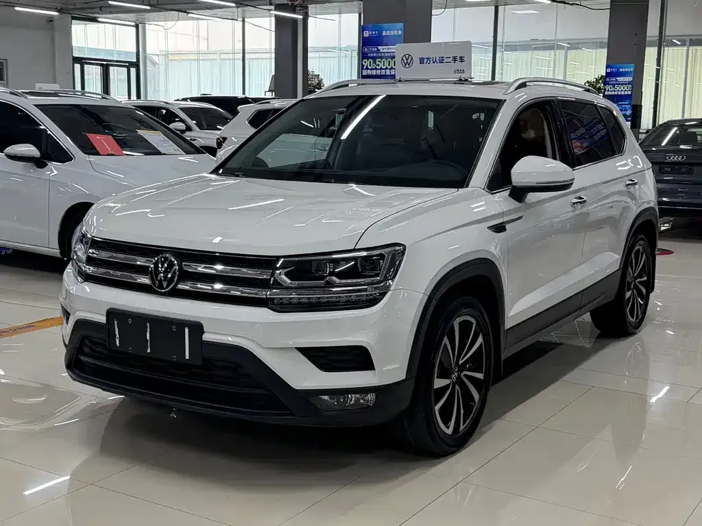 Volkswagen Tharu — фото 1