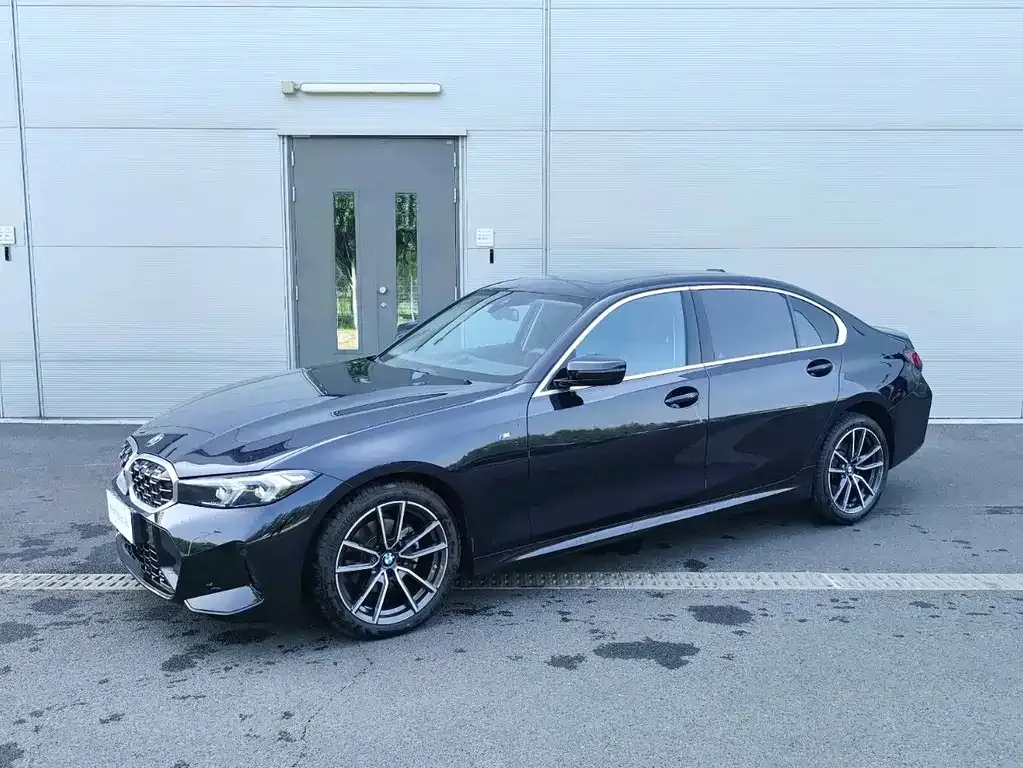 BMW 3 Series — фото 1
