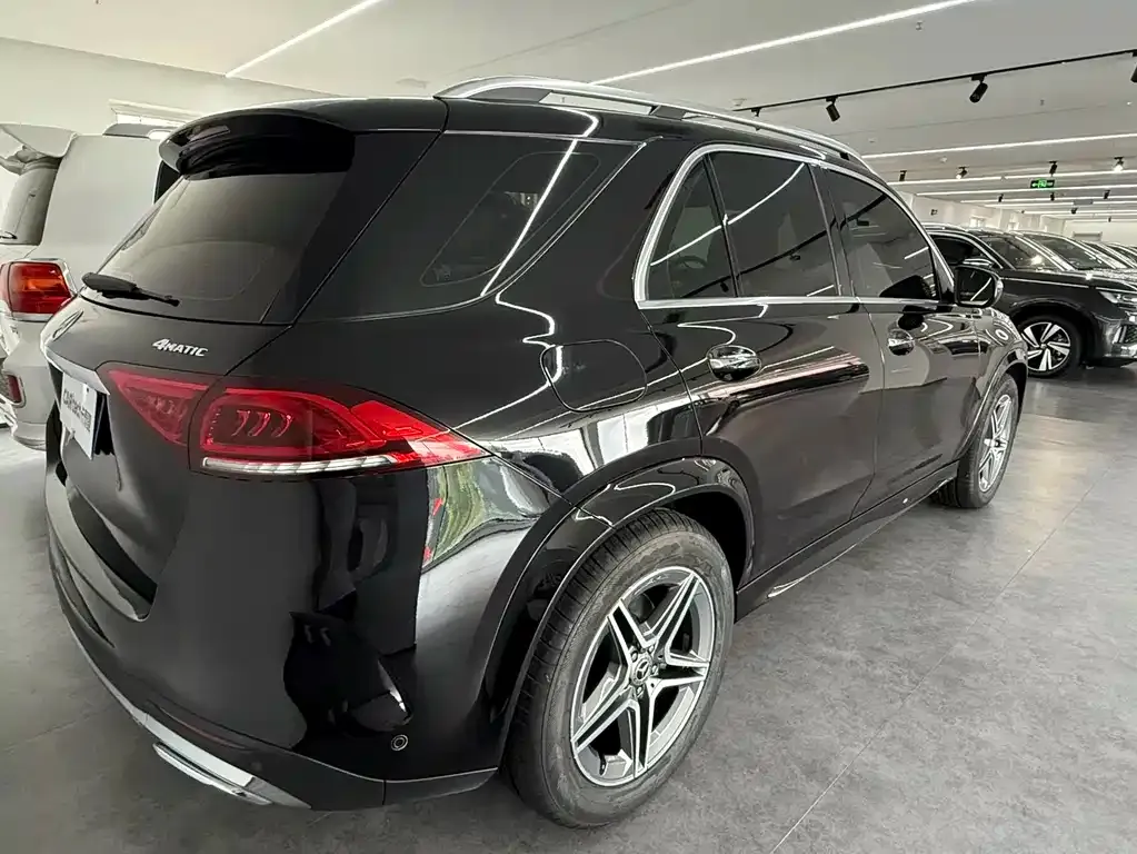 Mercedes-Benz GLE (Import) — фото 9