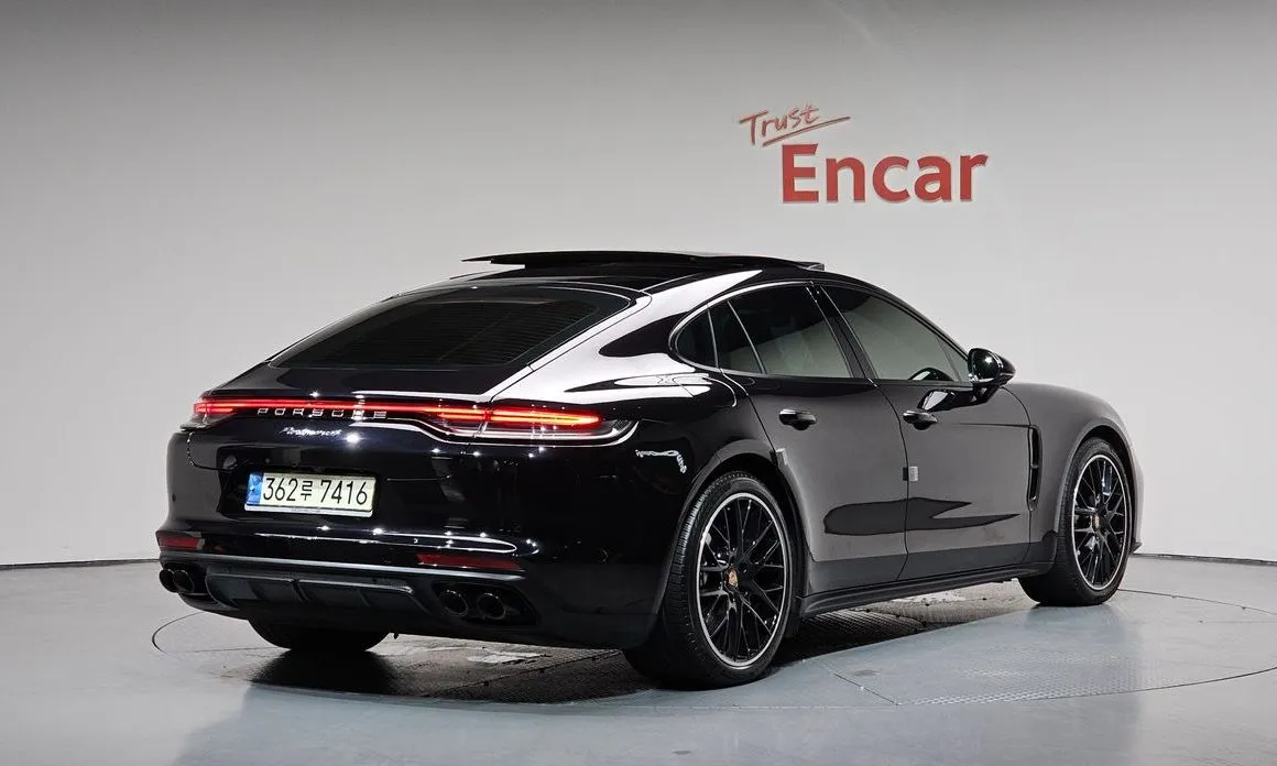 Porsche Panamera — фото 10