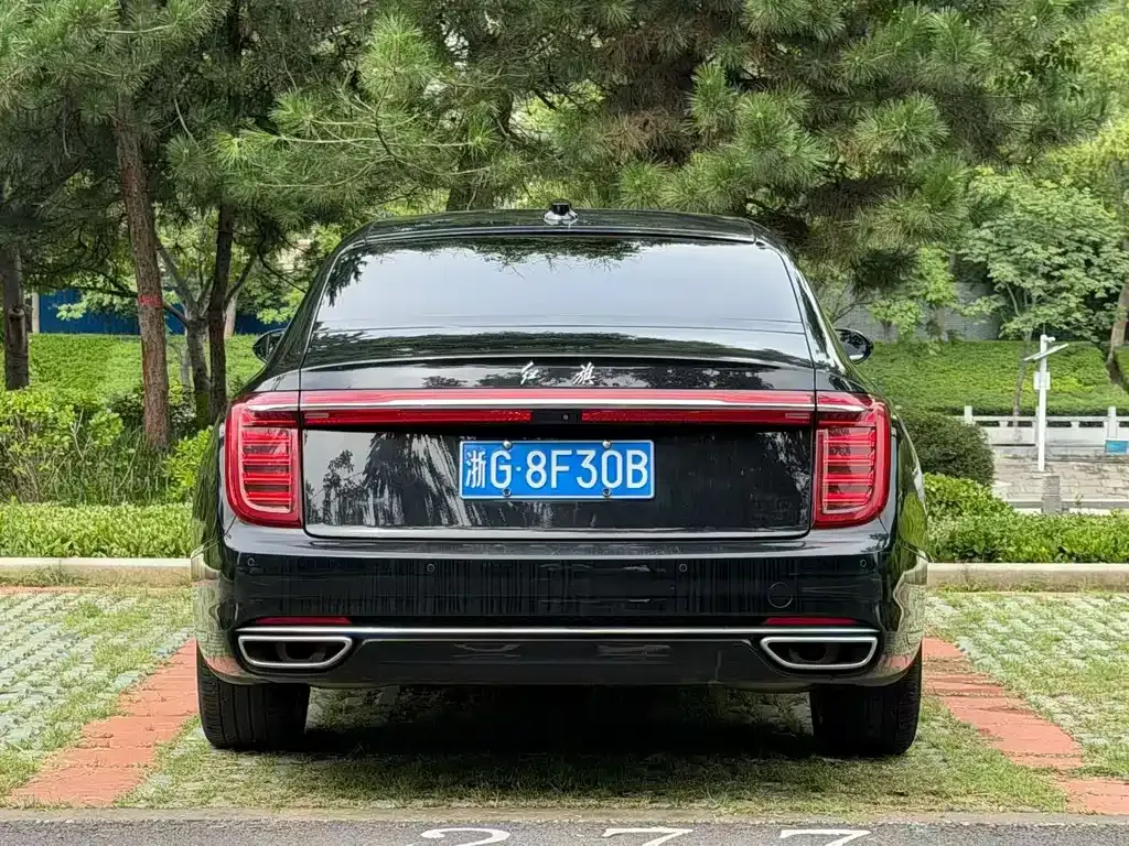 Hongqi H9 — фото 3