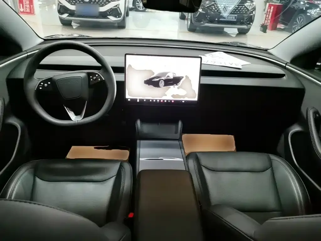 Tesla Model 3 — фото 4