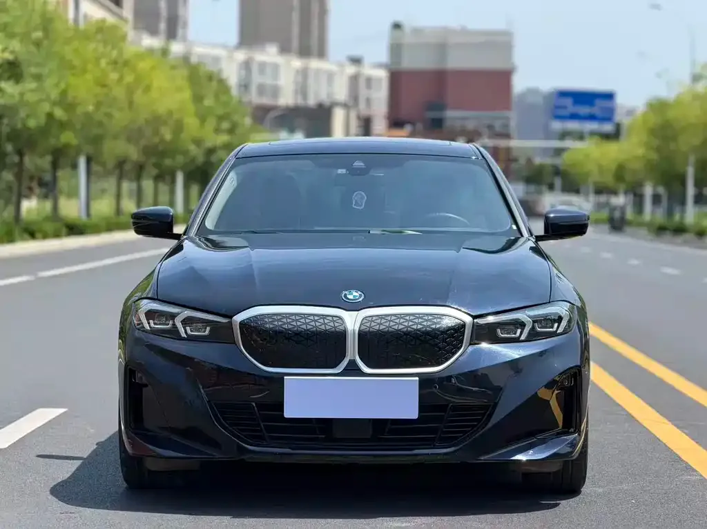 BMW i3 — фото 5
