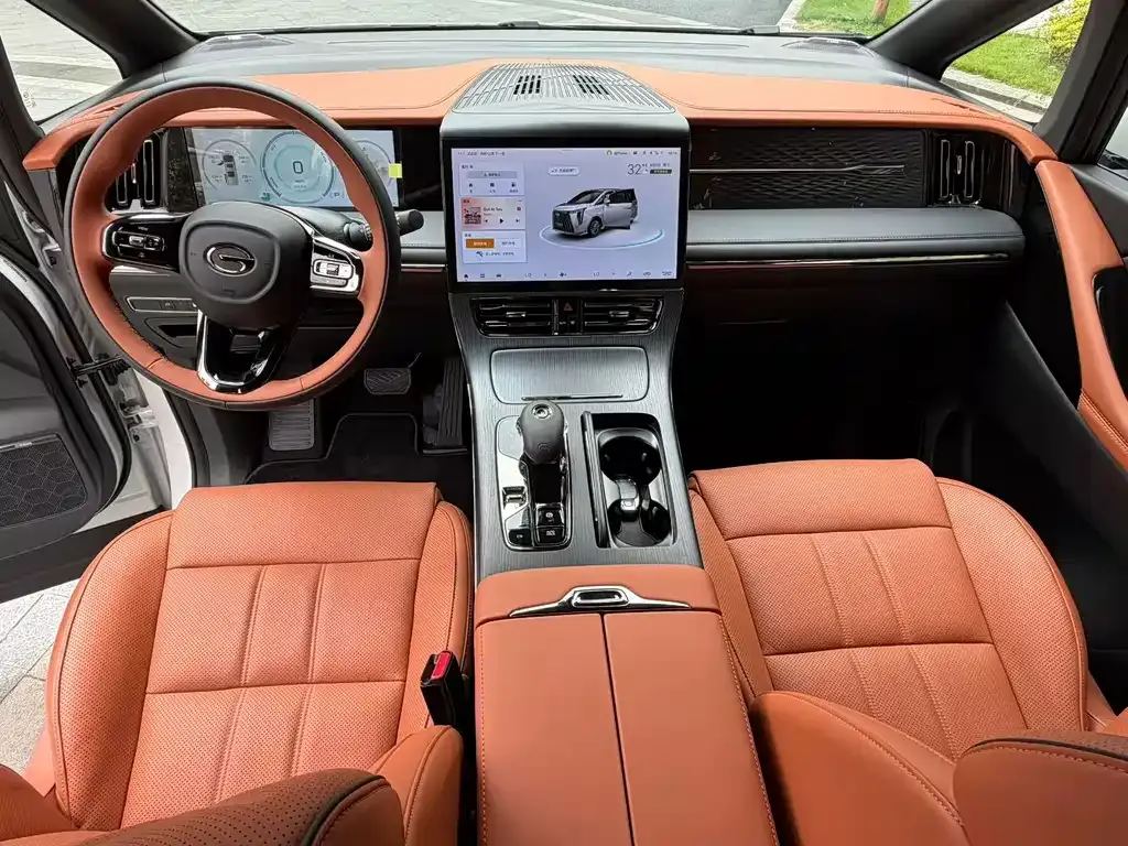GAC Motor Trumpchi M8 — фото 8