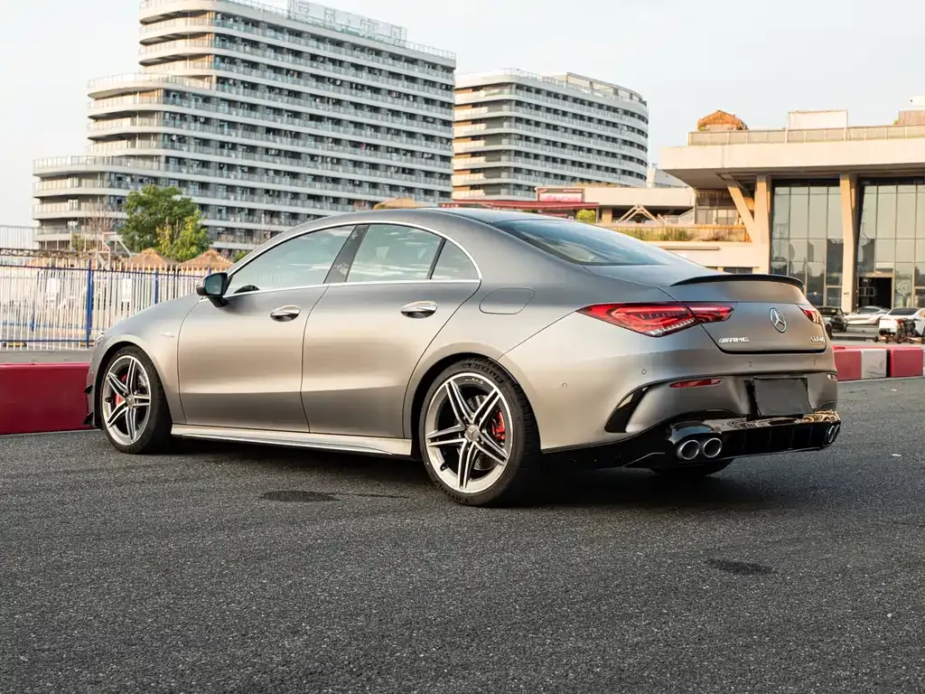 Mercedes-Benz CLA AMG — фото 8