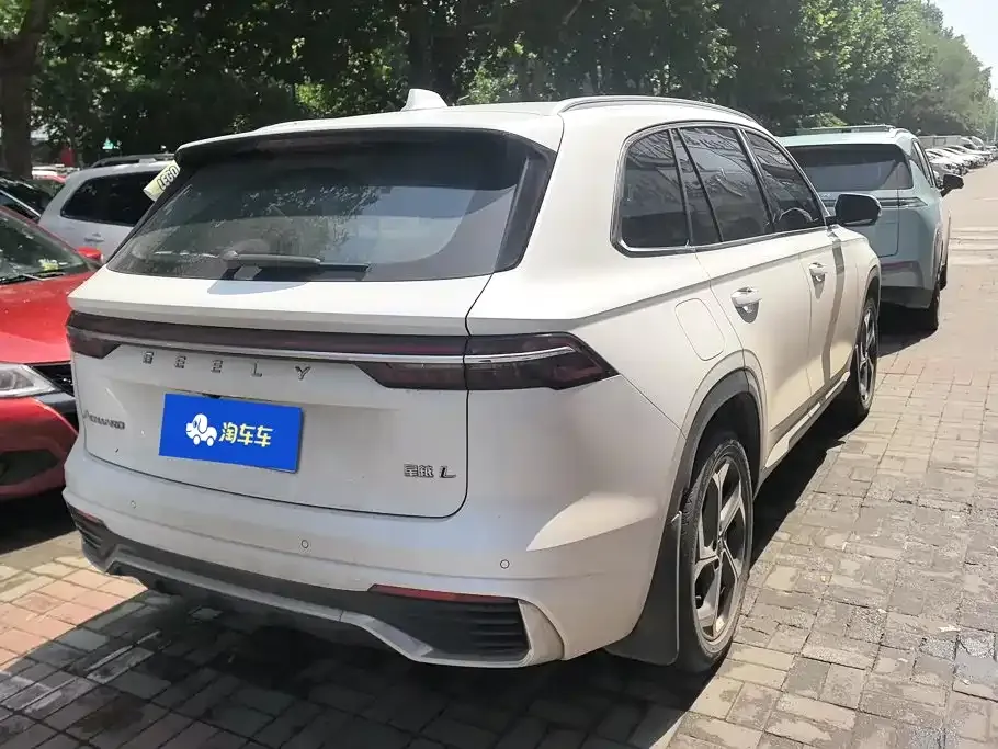 Geely Xingyue L — фото 7