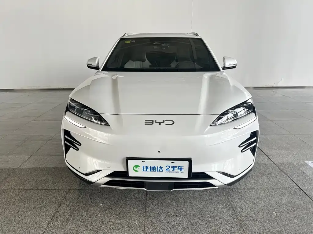 BYD PLUS New Energy — фото 6