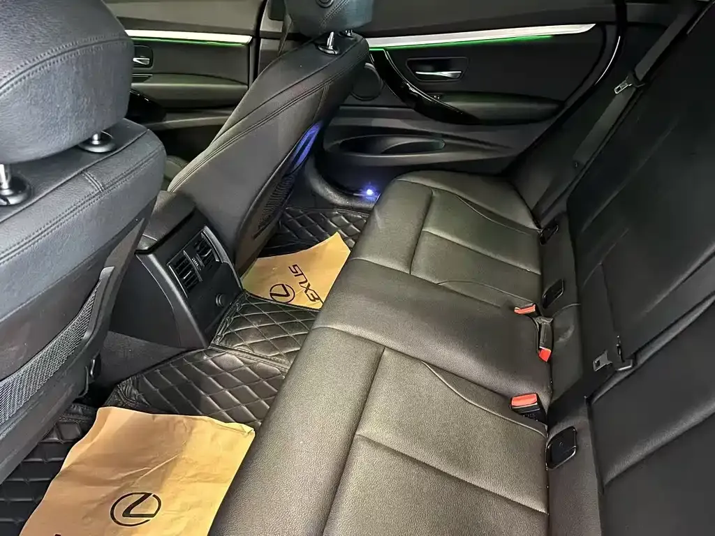 BMW 3 Series GT — фото 2