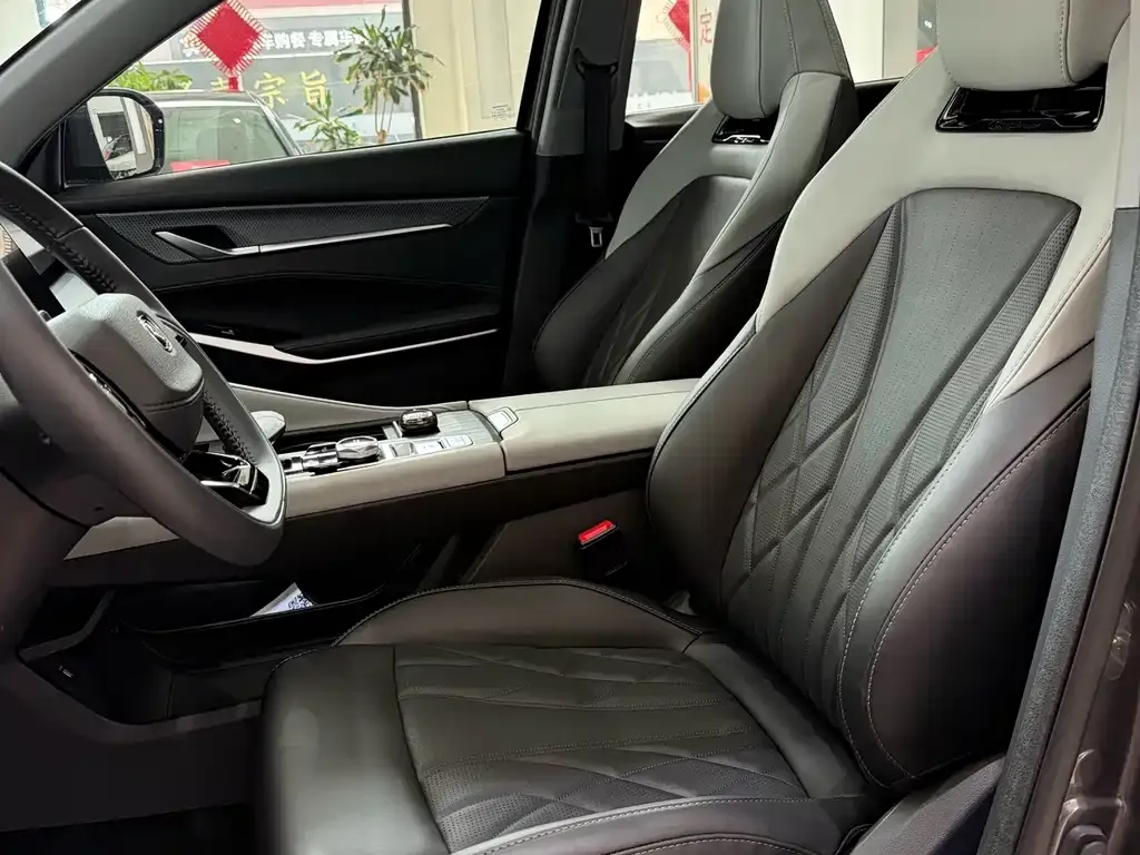 Changan CS75PLUS — фото 10