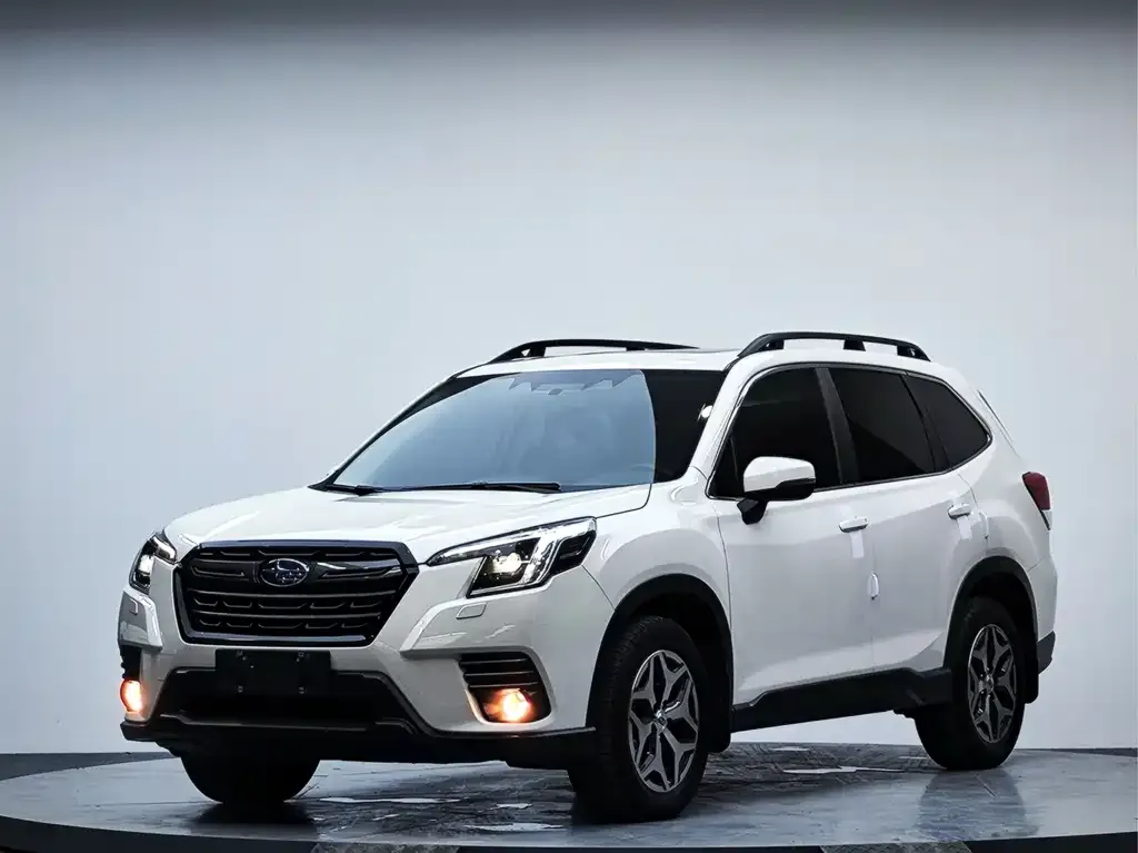 Subaru Forester — фото 4